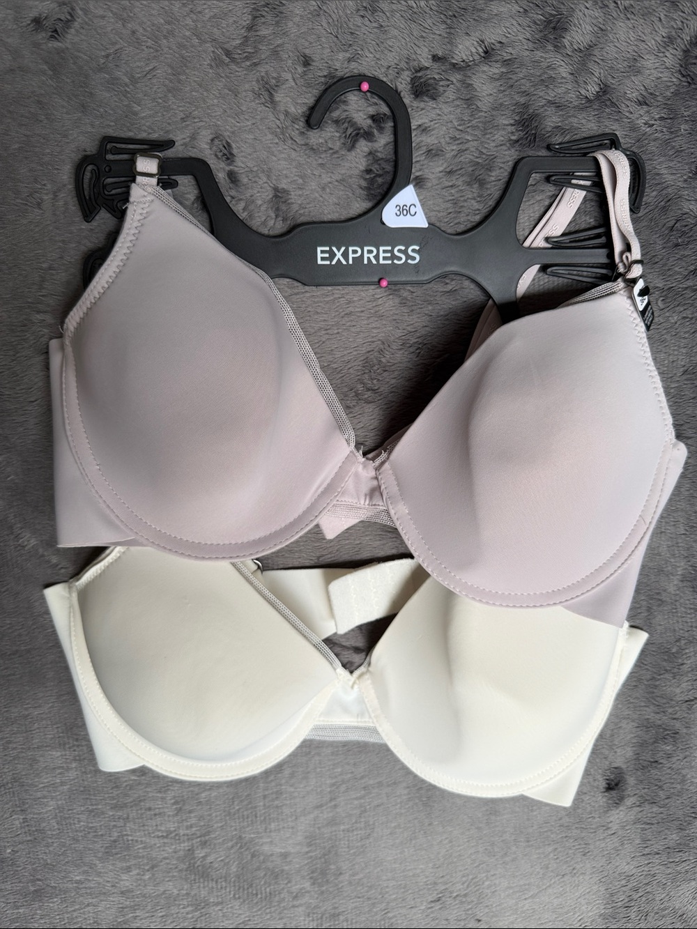 Express Women’s Smooth Molded T-Shirt Bras - Mauve & Ivory